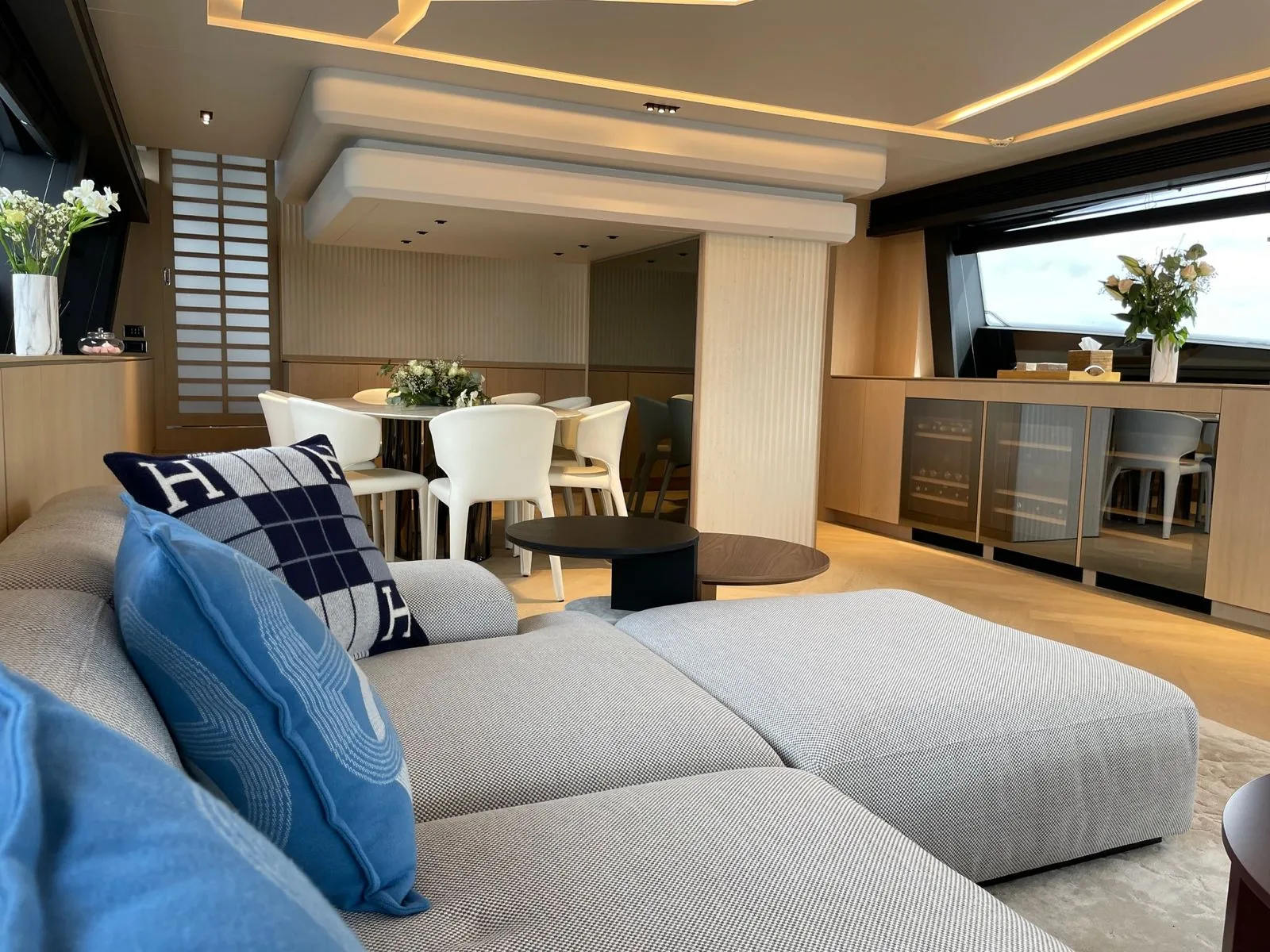 MAXI BEER - photo 6 location yacht Saint-Tropez
