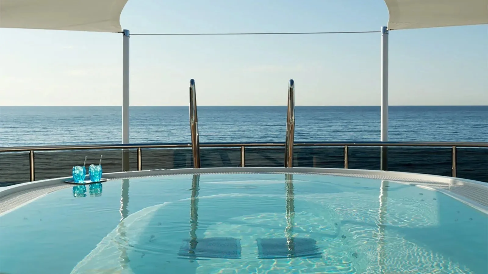 MOSKITO - photo 9 location yacht Saint-Tropez