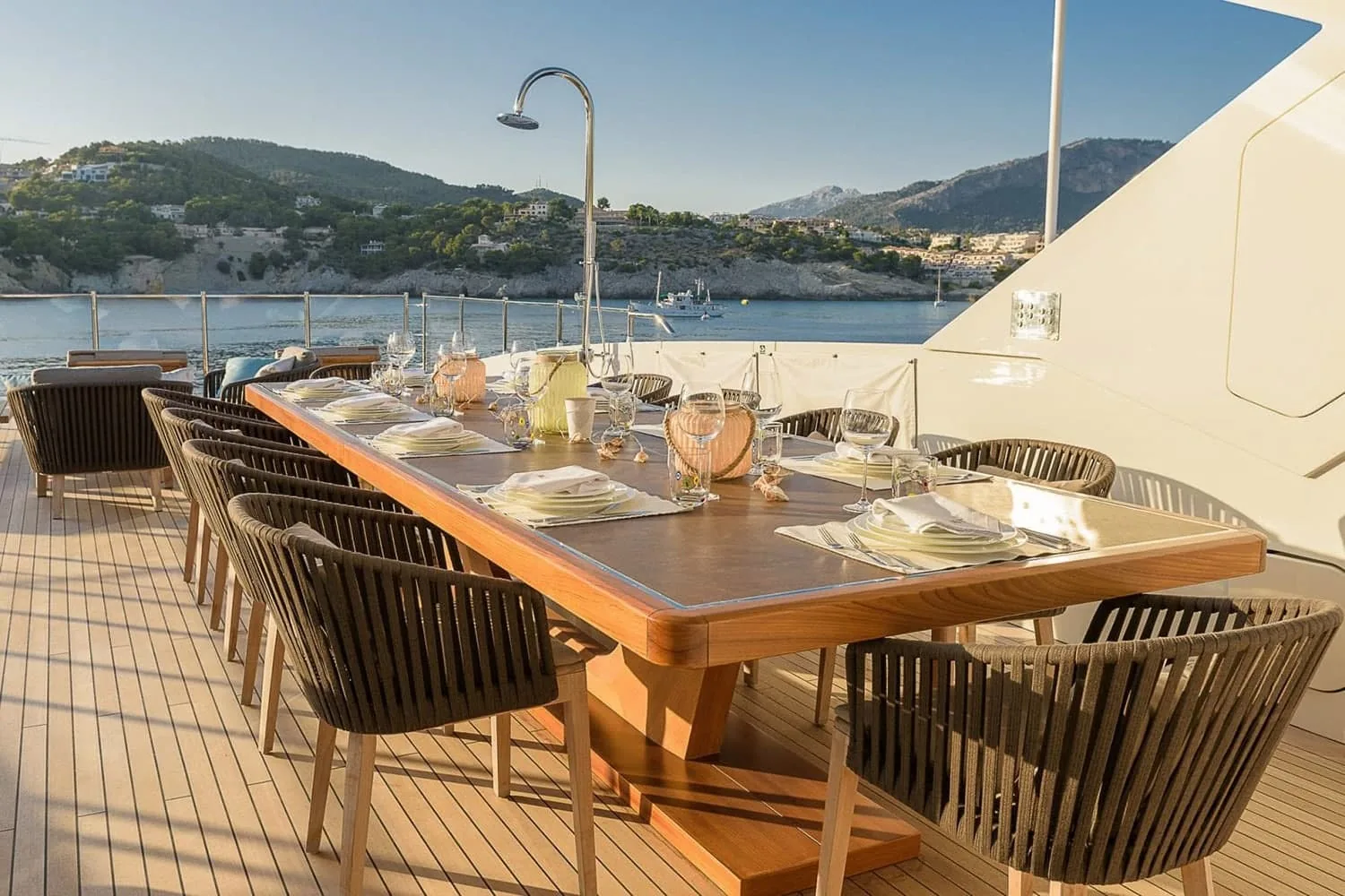 MR T - photo 9 location yacht Saint-Tropez