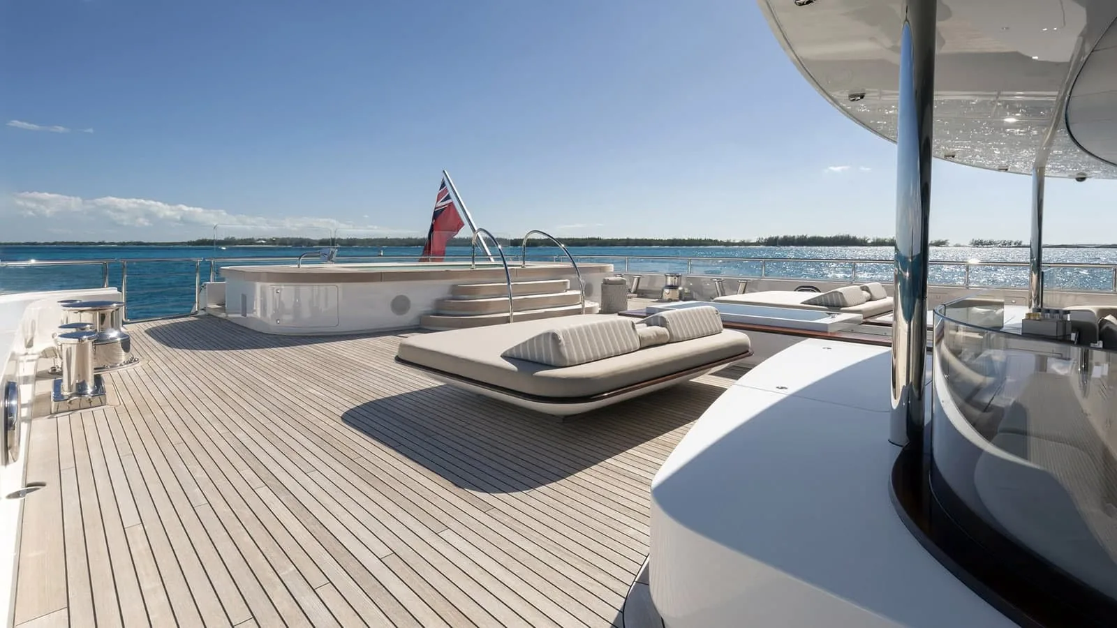 NAUTILUS - photo 4 location yacht Saint-Tropez