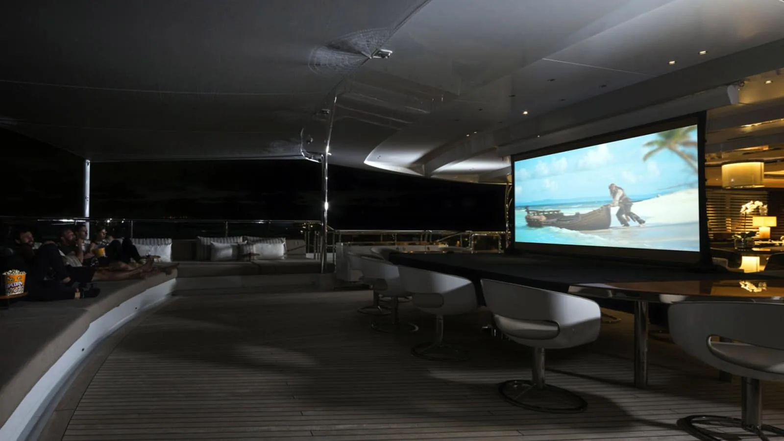 NAUTILUS - photo 6 location yacht Saint-Tropez