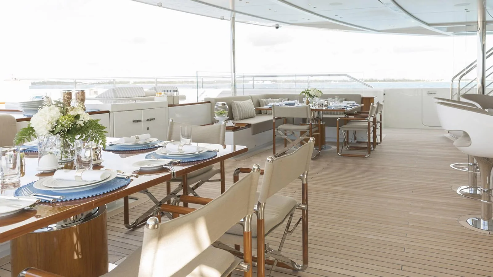 NAUTILUS - photo 10 location yacht Saint-Tropez