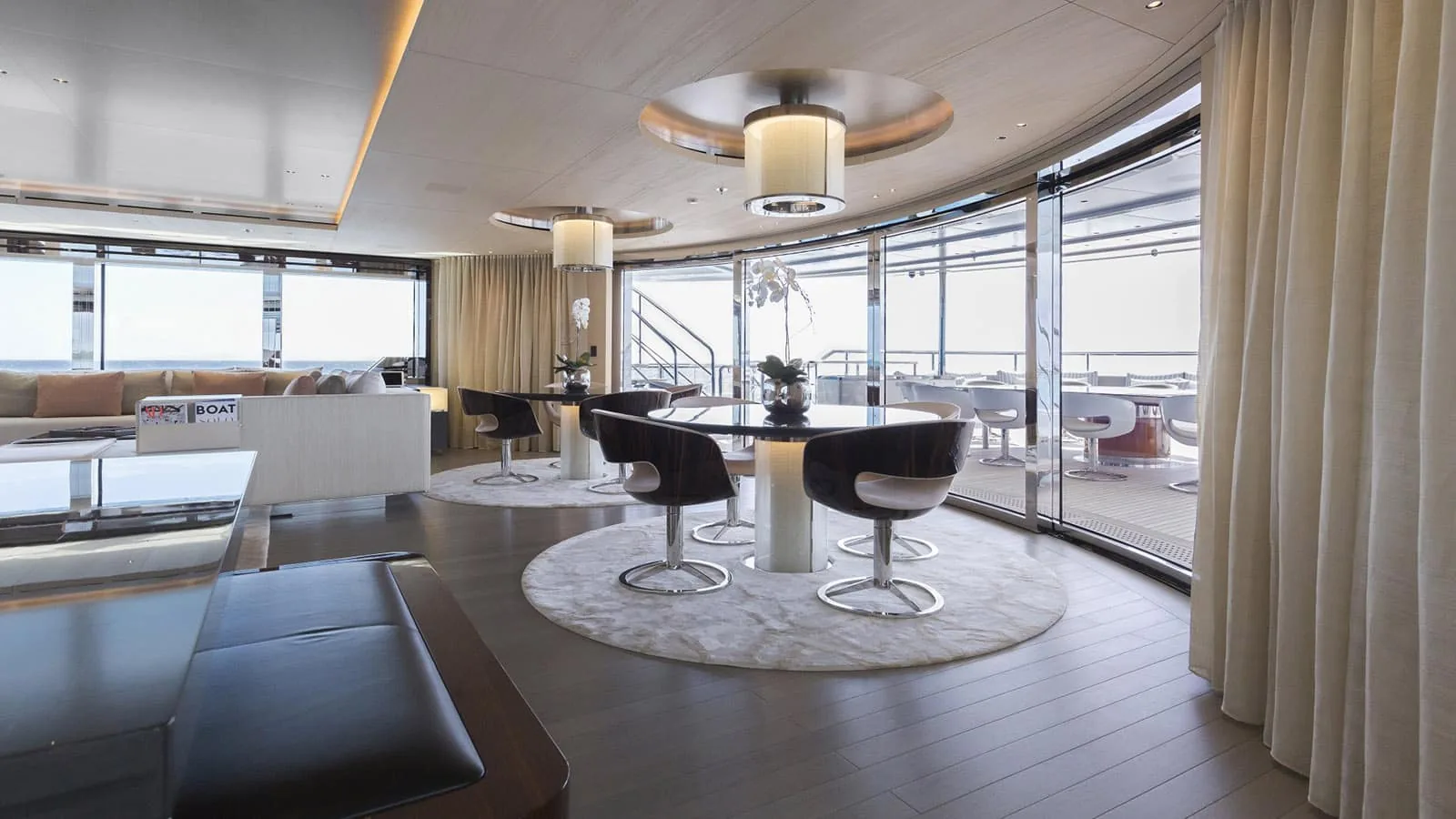 NAUTILUS - photo 26 location yacht Saint-Tropez