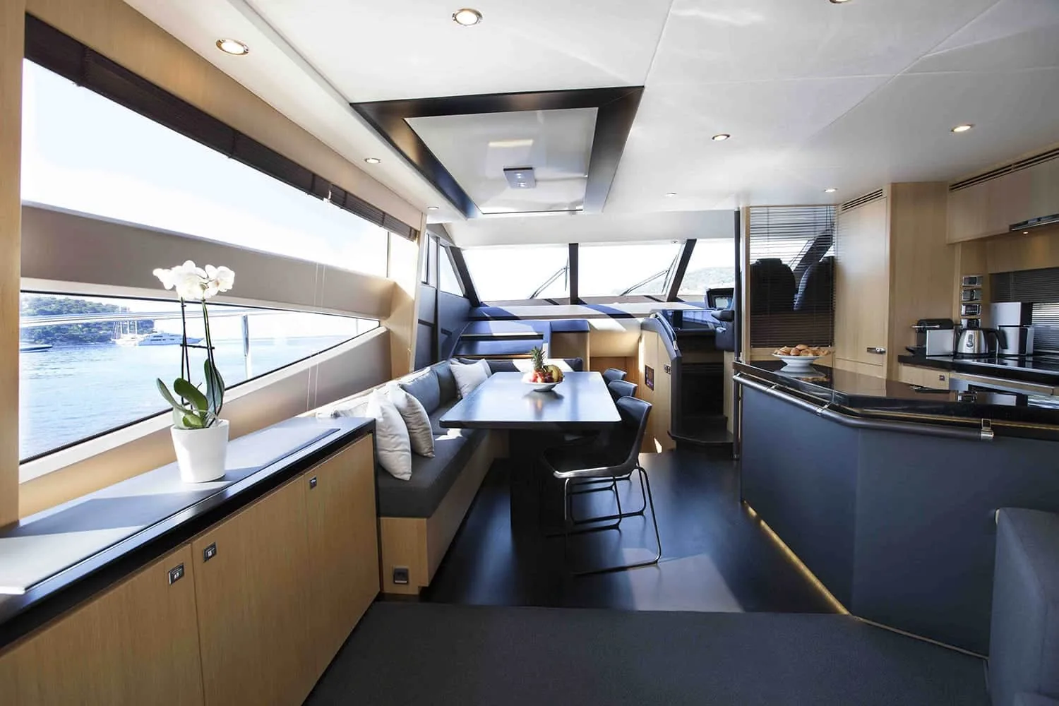 OBSESSIO - photo 9 location yacht Saint-Tropez