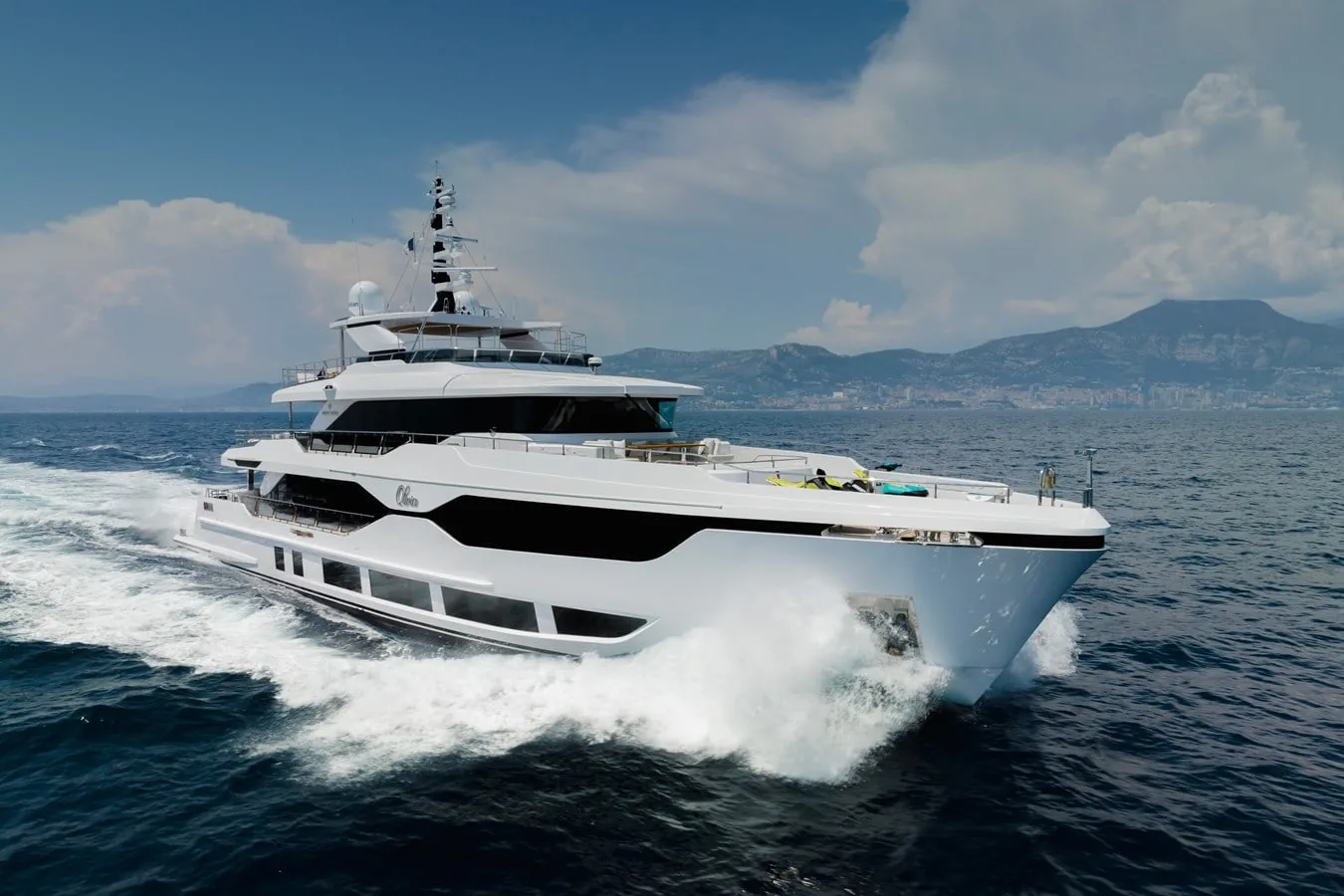OLIVIA - photo 2 location yacht Saint-Tropez