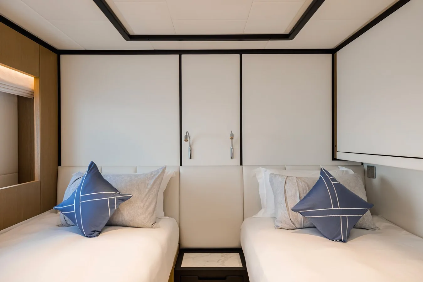 OLIVIA - photo 19 location yacht Saint-Tropez