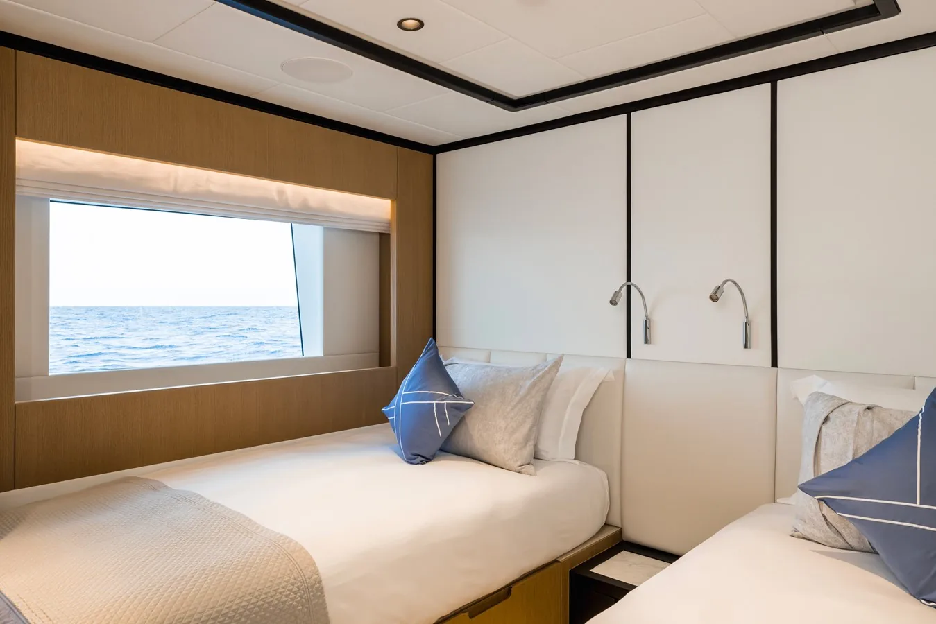OLIVIA - photo 20 location yacht Saint-Tropez