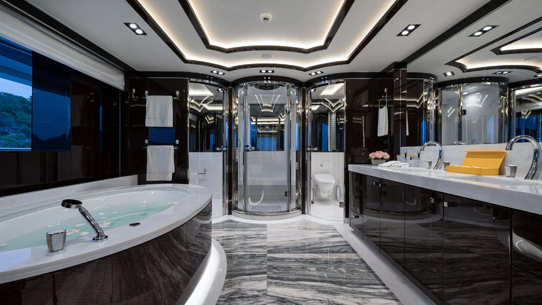 OPTASIA - photo 9 location yacht Saint-Tropez