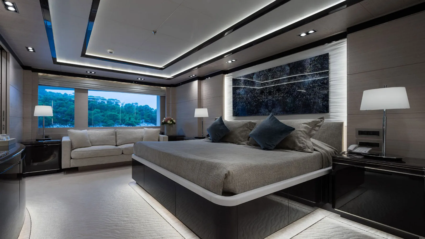 OPTASIA - photo 12 location yacht Saint-Tropez