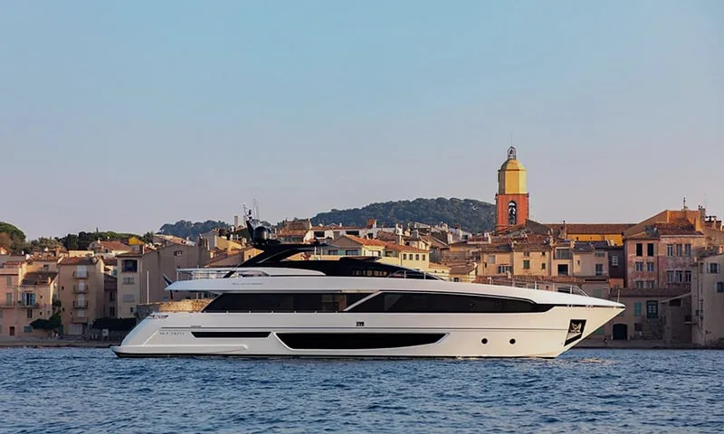 PRINCESS AVK - photo 2 location yacht Saint-Tropez