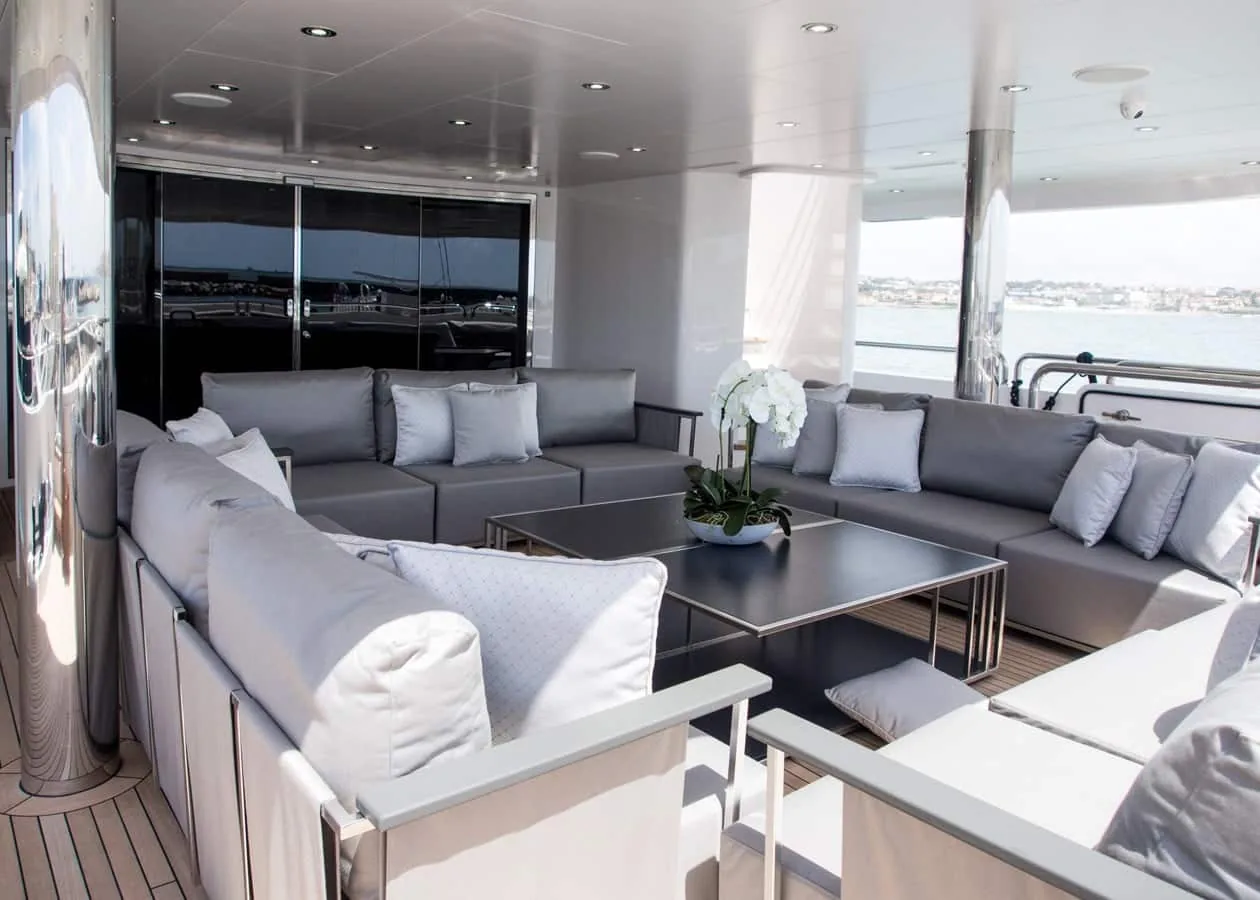 PRINCESS AVK - photo 6 location yacht Saint-Tropez