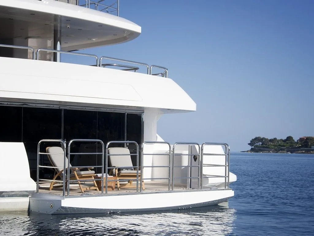 PRINCESS AVK - photo 13 location yacht Saint-Tropez
