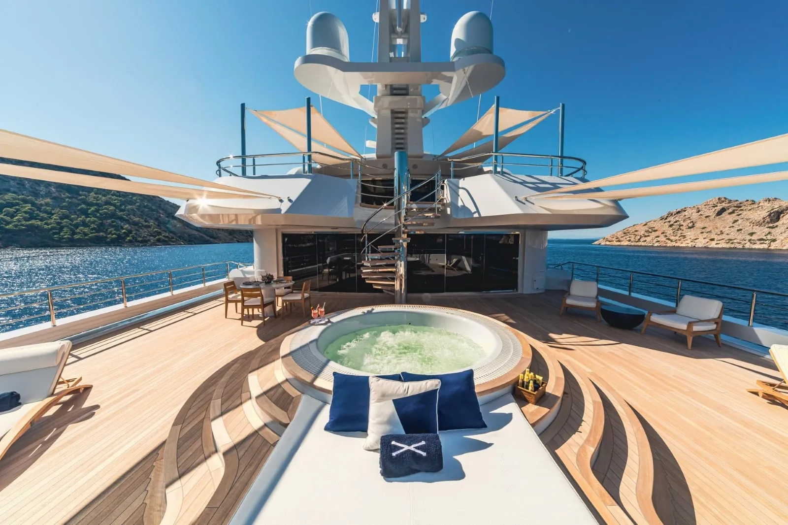PROJECT X - photo 15 location yacht Saint-Tropez