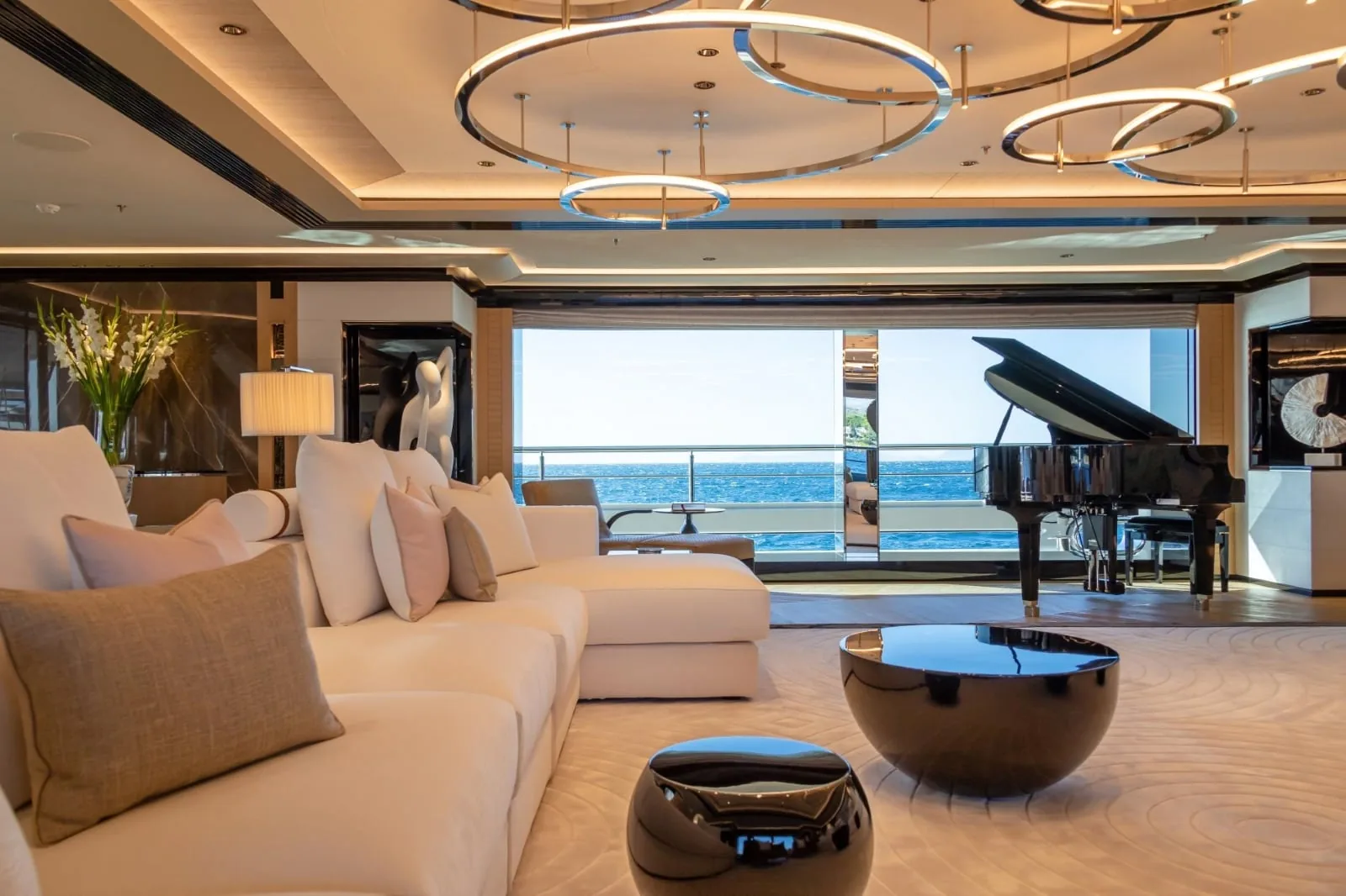 PROJECT X - photo 31 location yacht Saint-Tropez