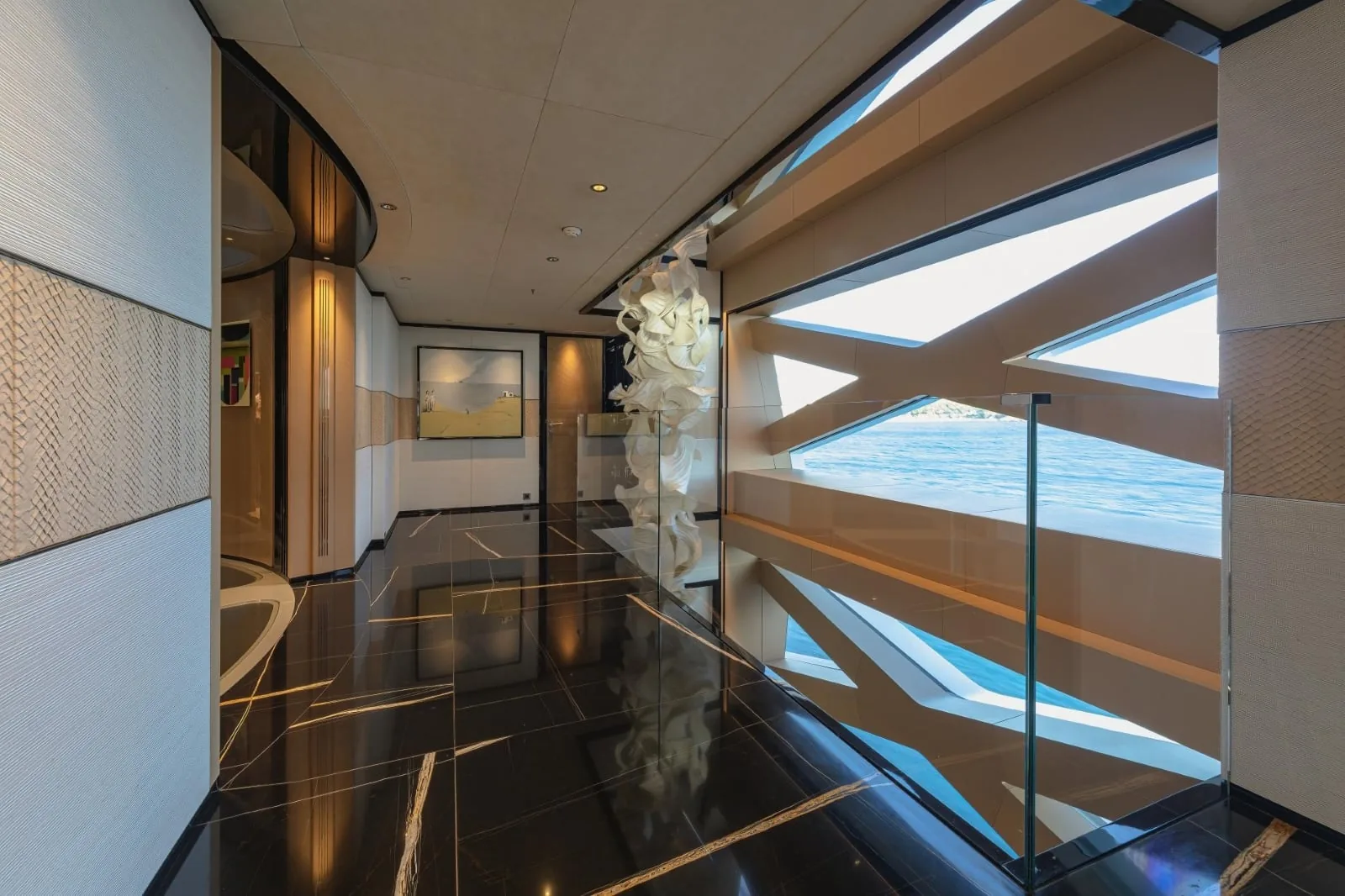 PROJECT X - photo 33 location yacht Saint-Tropez
