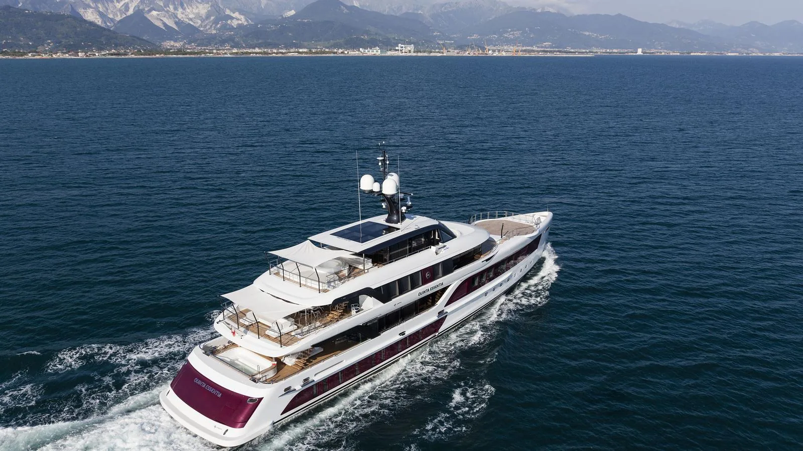QUINTA ESSENTIA - photo 3 location yacht Saint-Tropez