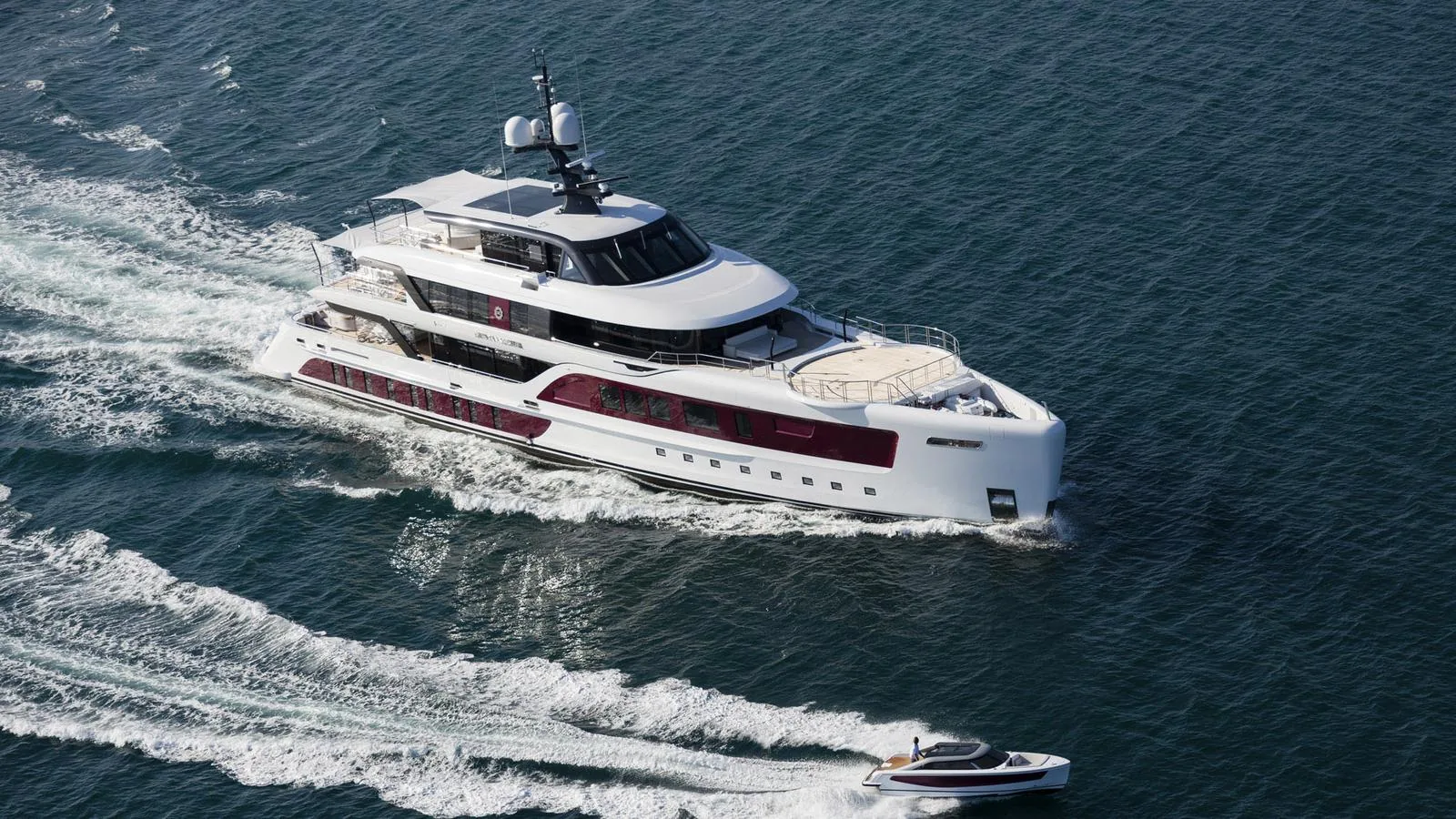 QUINTA ESSENTIA - photo 6 location yacht Saint-Tropez
