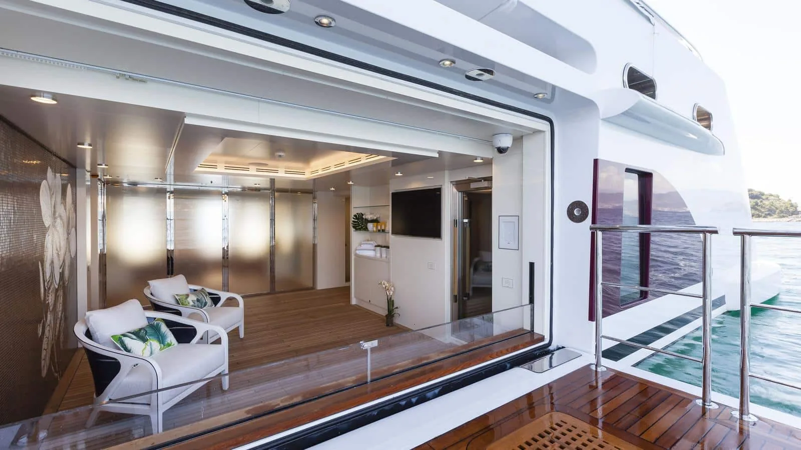 QUINTA ESSENTIA - photo 10 location yacht Saint-Tropez
