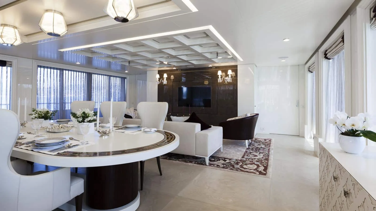QUINTA ESSENTIA - photo 14 location yacht Saint-Tropez