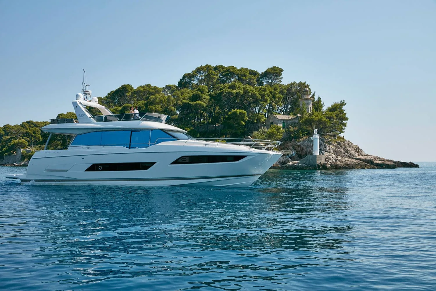 ROMY ONE - photo 5 location yacht Saint-Tropez