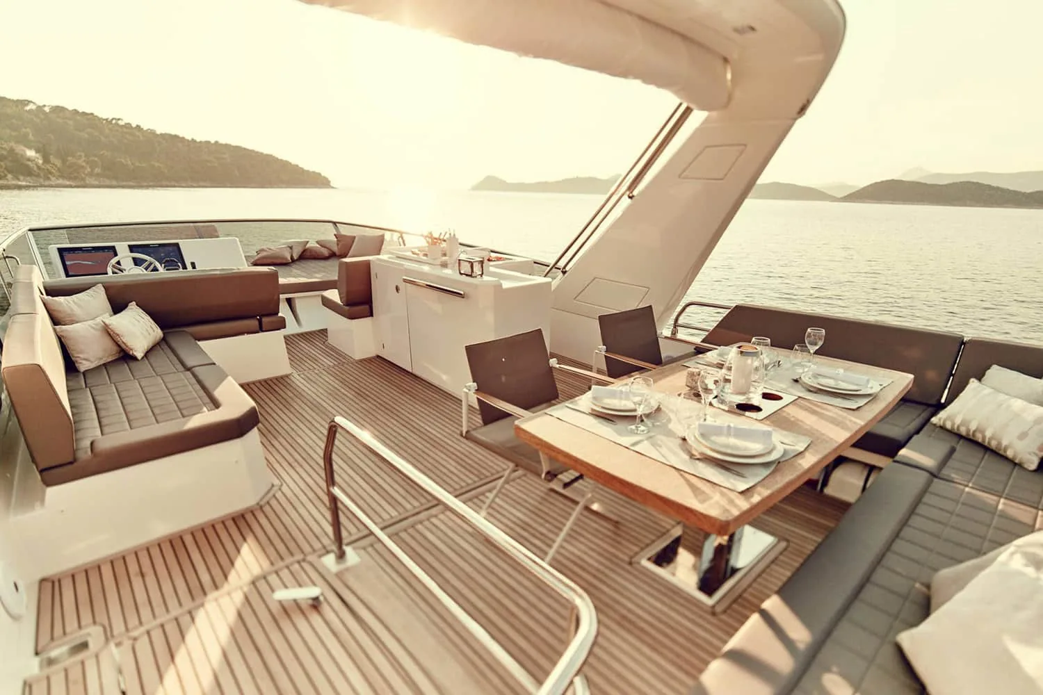 ROMY ONE - photo 16 location yacht Saint-Tropez