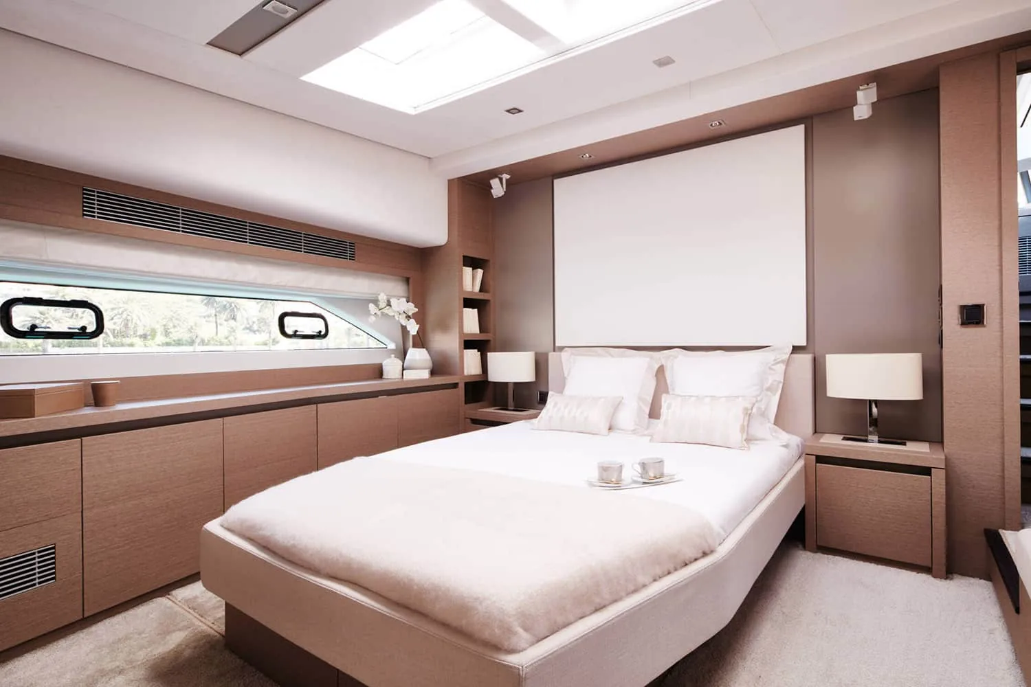 ROMY ONE - photo 26 location yacht Saint-Tropez