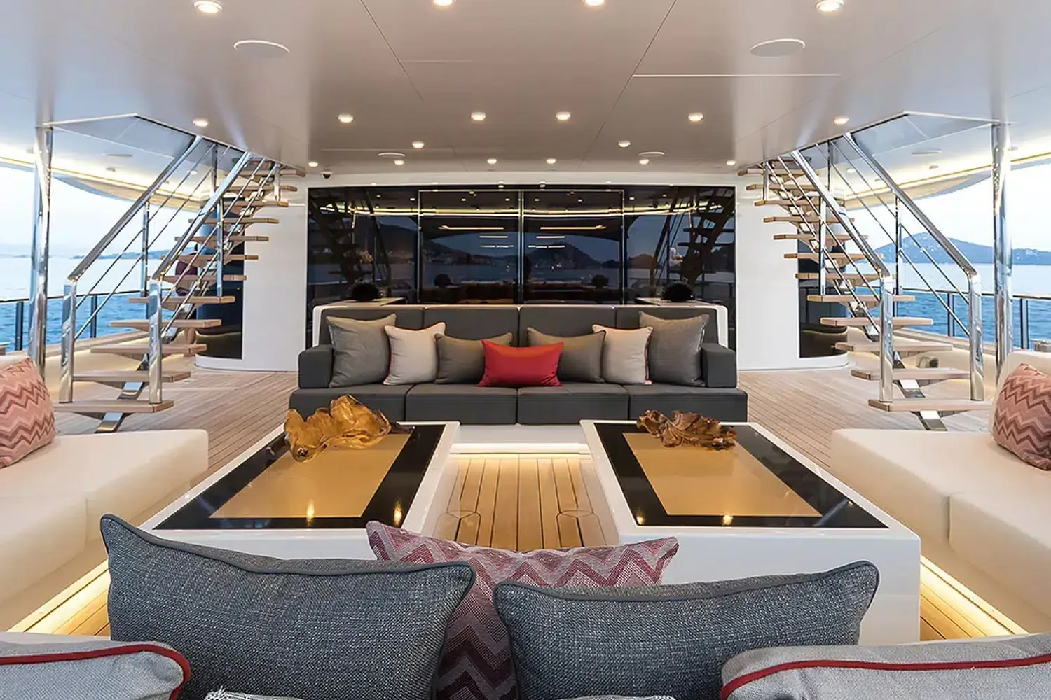SAMURAI - photo 11 location yacht Saint-Tropez