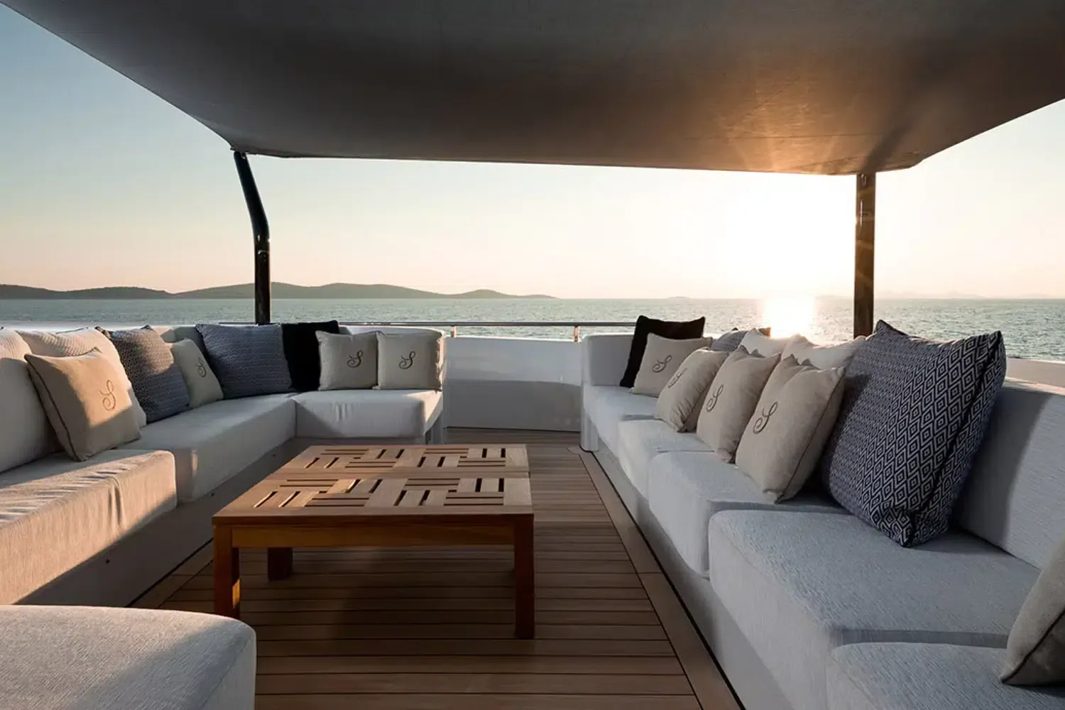 SAMURAI - photo 13 location yacht Saint-Tropez