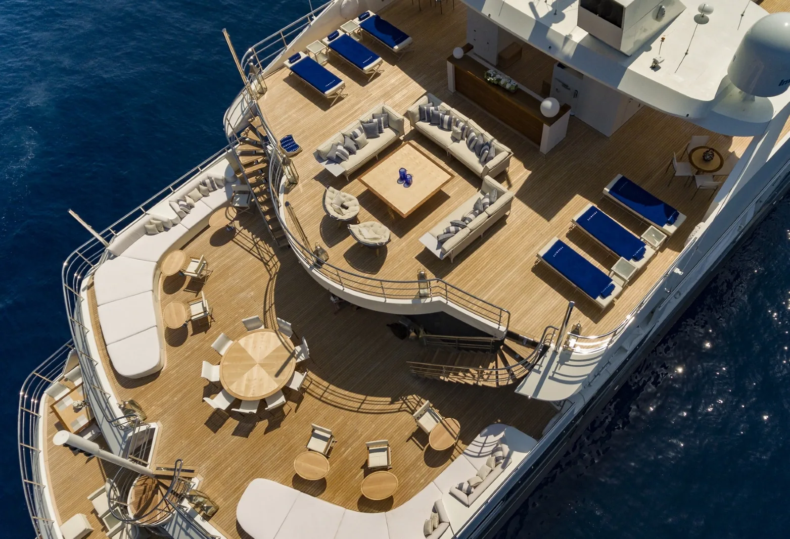 SERENITY - photo 3 location yacht Saint-Tropez