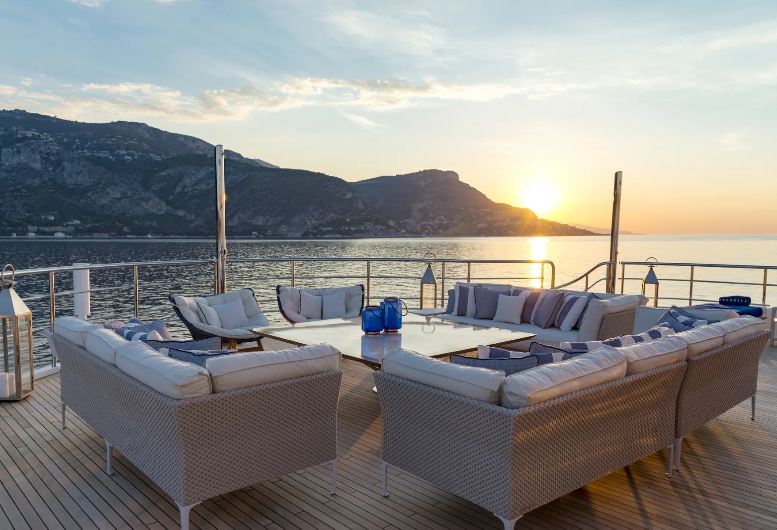 SERENITY - photo 10 location yacht Saint-Tropez