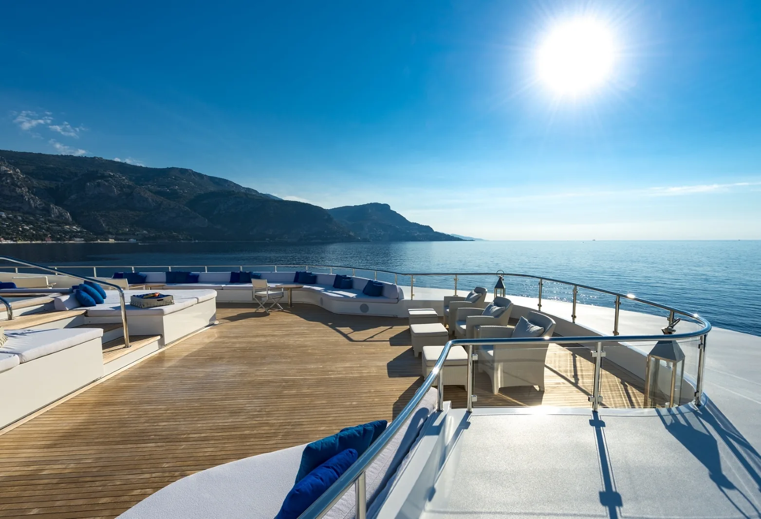 SERENITY - photo 11 location yacht Saint-Tropez