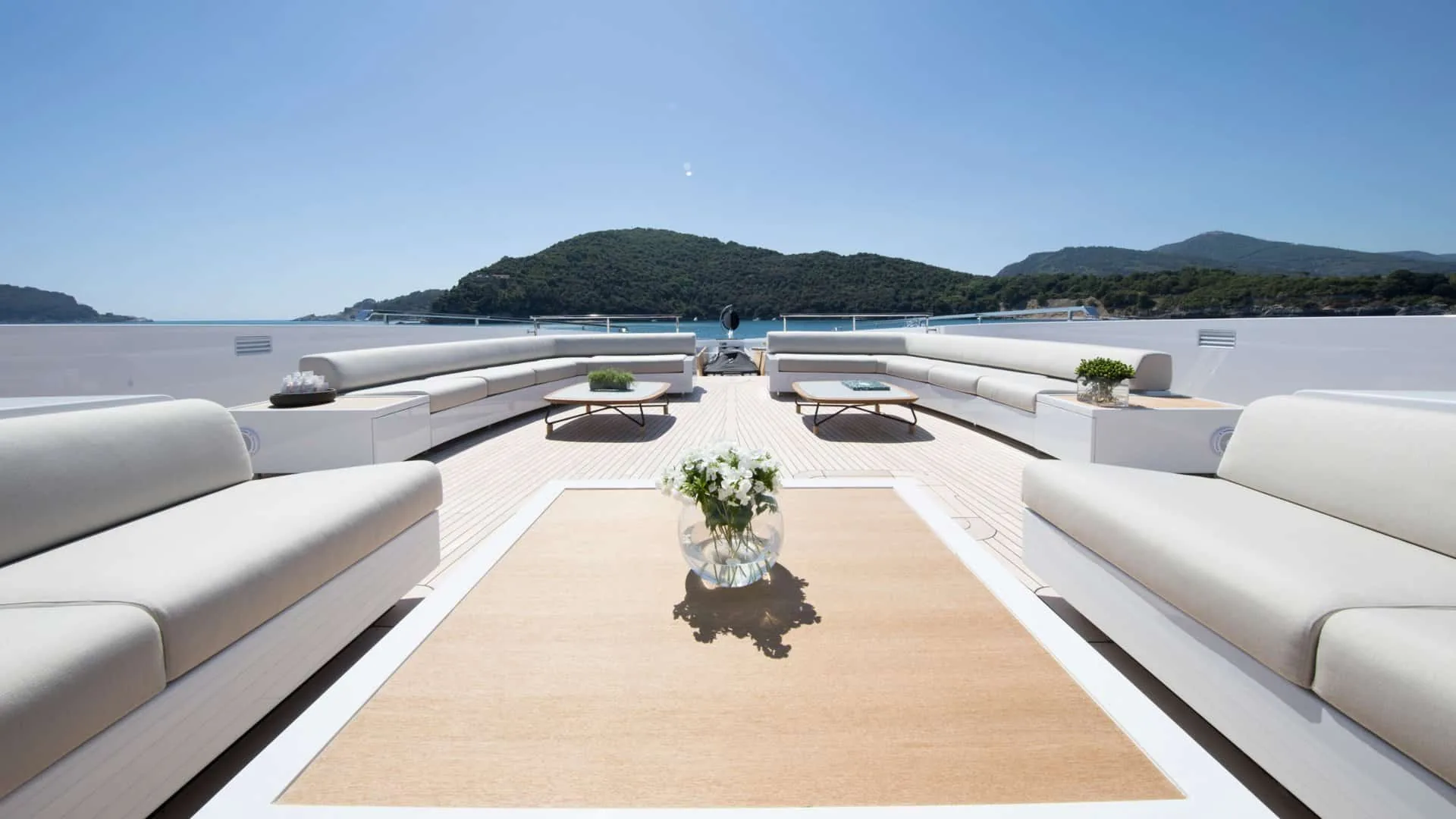 SEVEN SINS - photo 3 location yacht Saint-Tropez