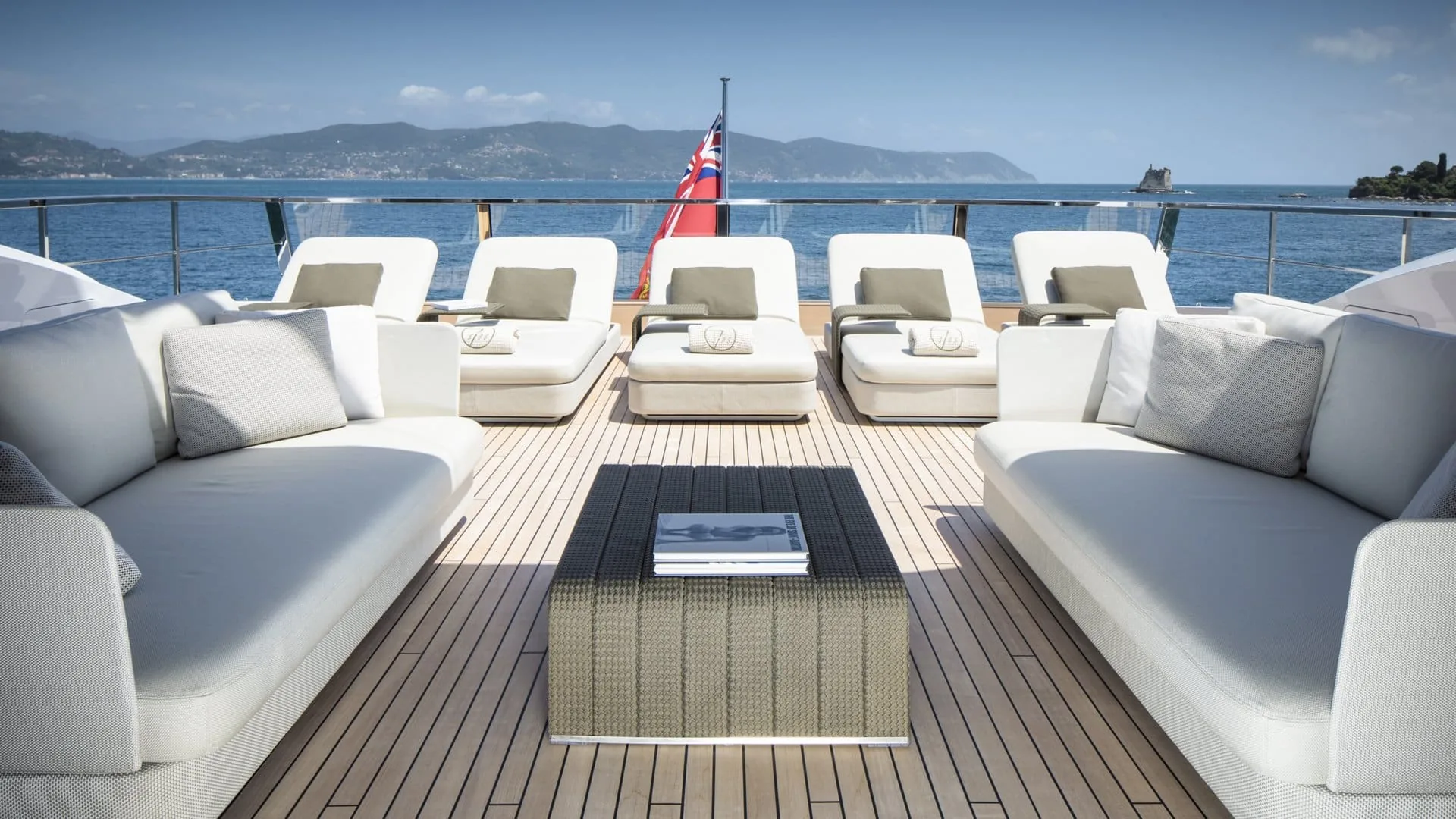 SEVEN SINS - photo 6 location yacht Saint-Tropez