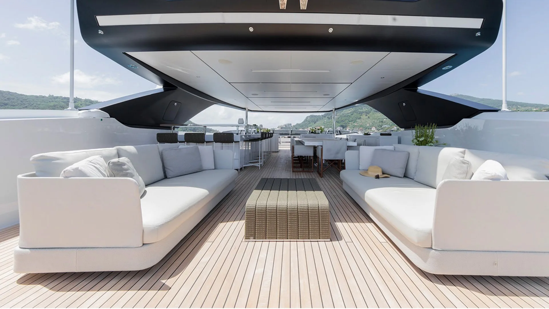 SEVEN SINS - photo 7 location yacht Saint-Tropez