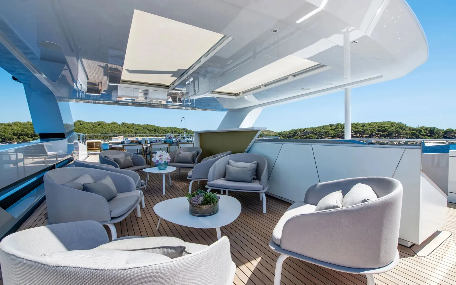 SILVER FOX - photo 9 location yacht Saint-Tropez