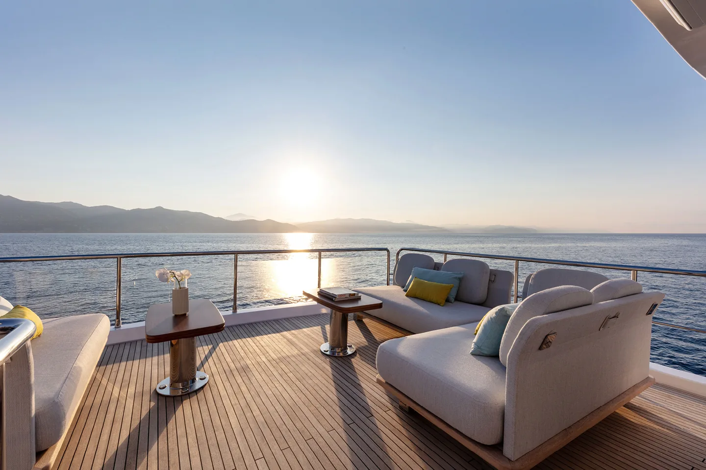 SOLSTICE - photo 11 location yacht Saint-Tropez