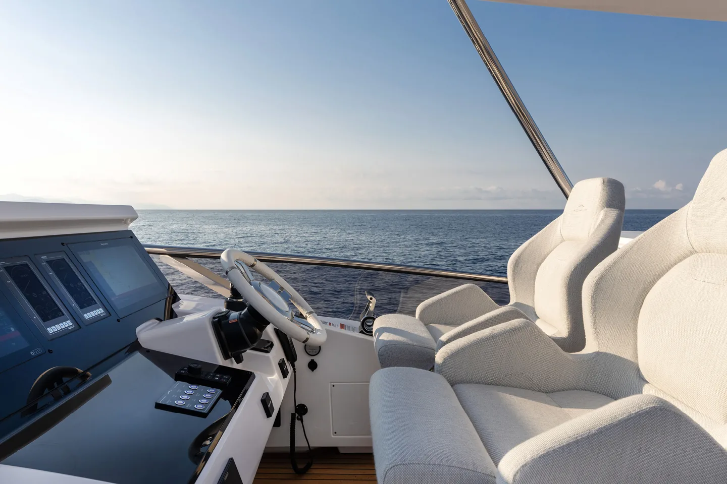 SOLSTICE - photo 17 location yacht Saint-Tropez