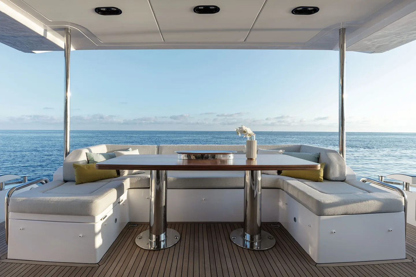 SOLSTICE - photo 18 location yacht Saint-Tropez