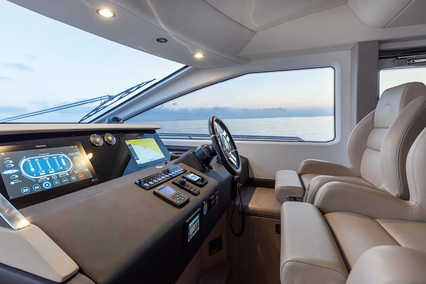 SOLSTICE - photo 25 location yacht Saint-Tropez