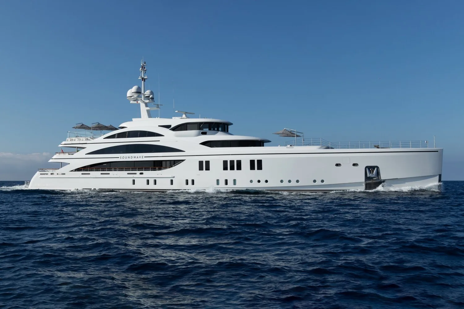 SOUNDWAVE - photo 16 location yacht Saint-Tropez