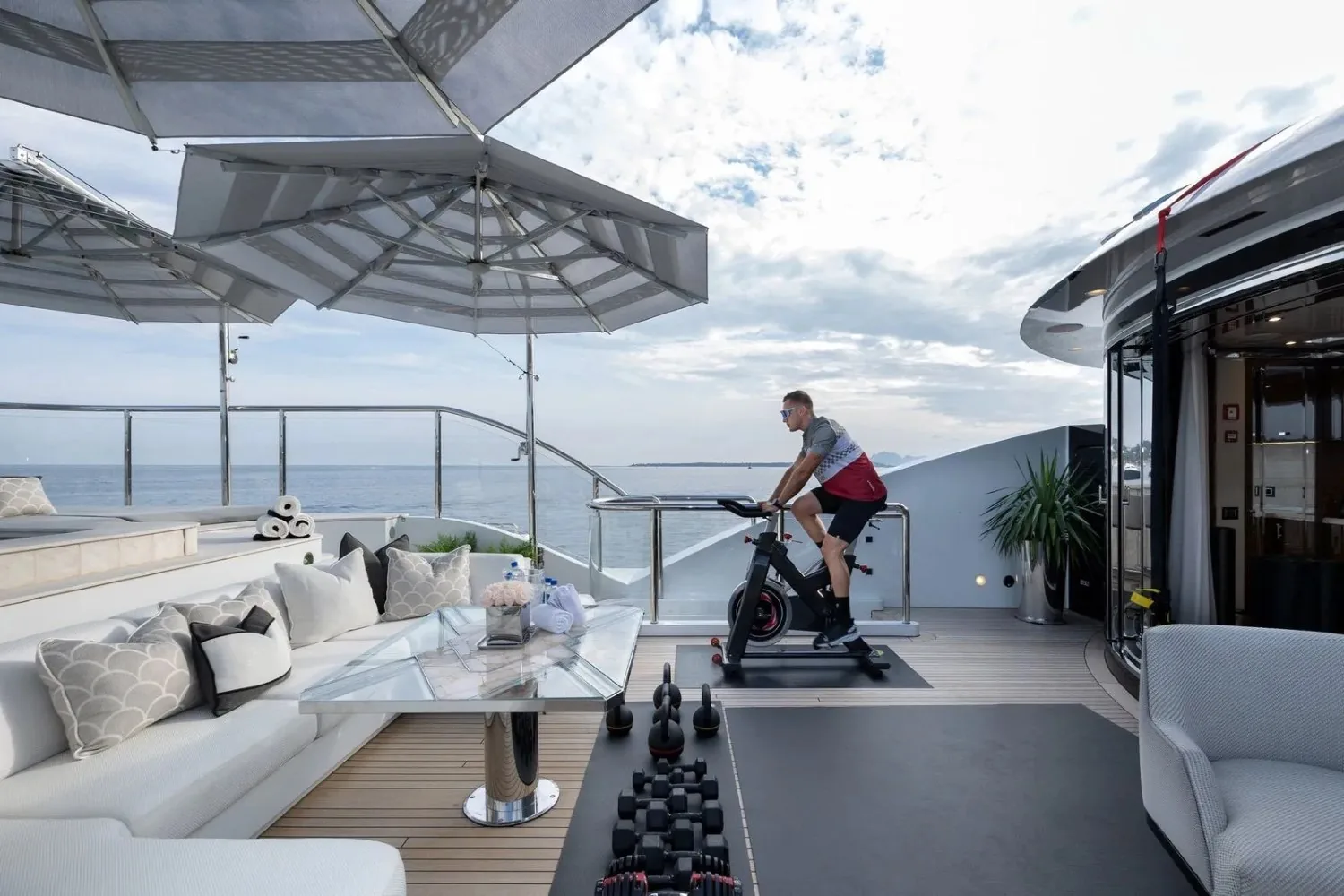 SOUNDWAVE - photo 27 location yacht Saint-Tropez