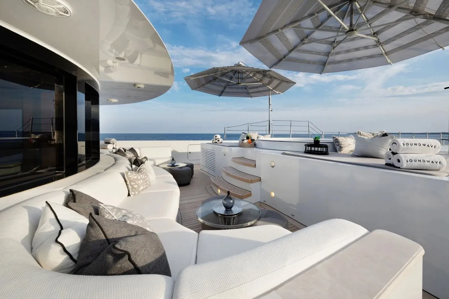 SOUNDWAVE - photo 28 location yacht Saint-Tropez
