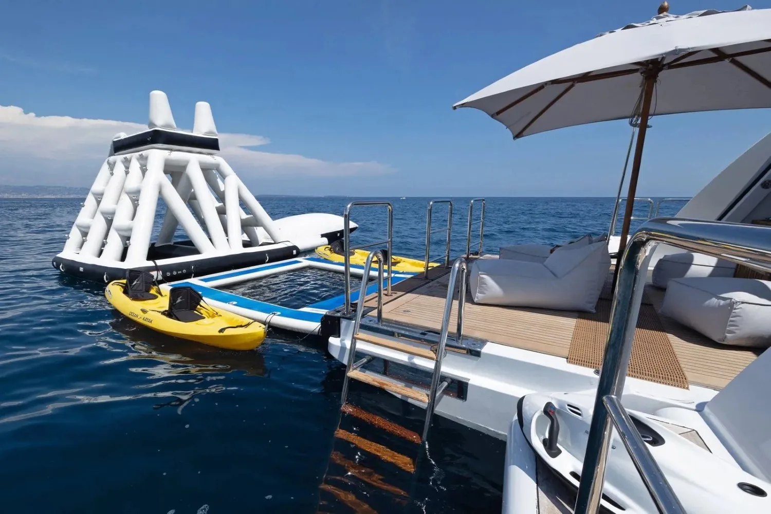 SOUNDWAVE - photo 36 location yacht Saint-Tropez