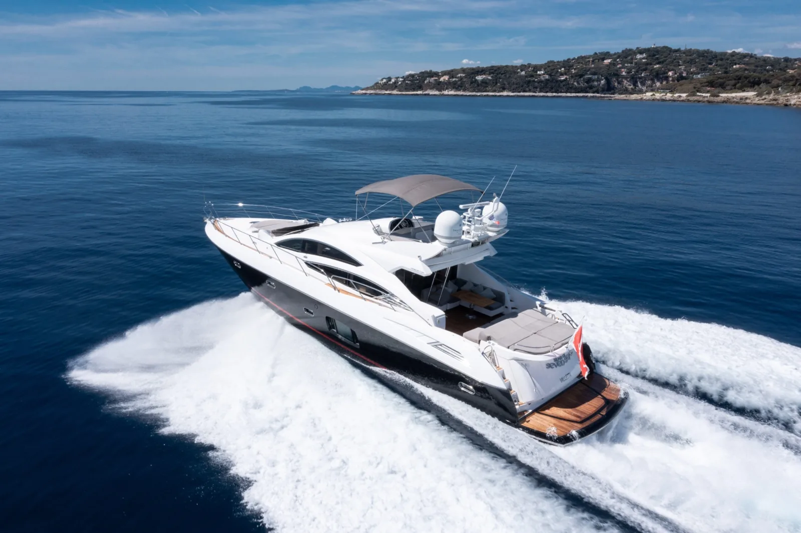 STAR OF SEVEN SEAS - photo 3 location yacht Saint-Tropez
