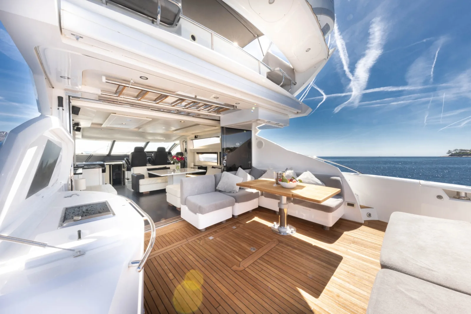 STAR OF SEVEN SEAS - photo 6 location yacht Saint-Tropez