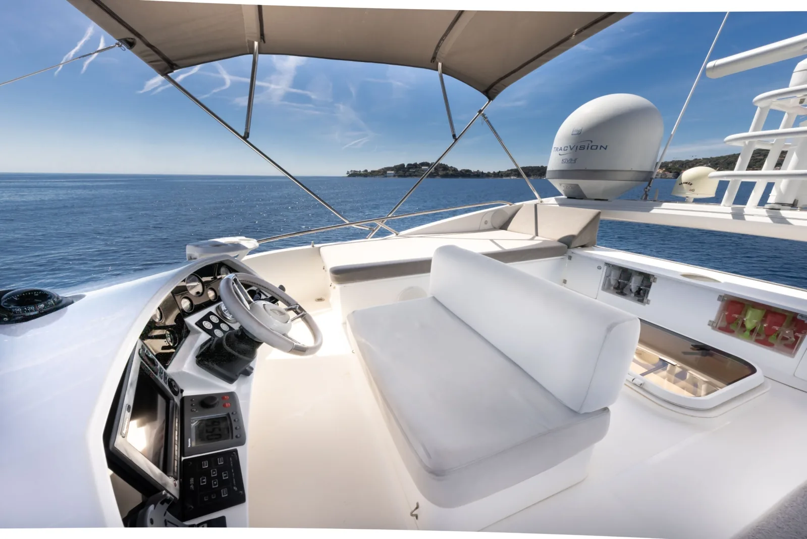 STAR OF SEVEN SEAS - photo 9 location yacht Saint-Tropez