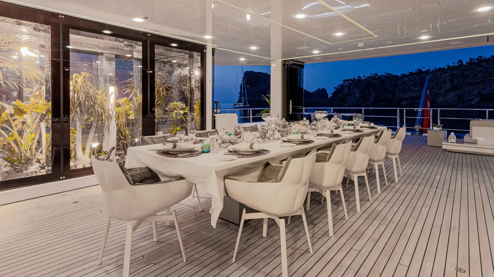 STELLA MARIS - photo 10 location yacht Saint-Tropez