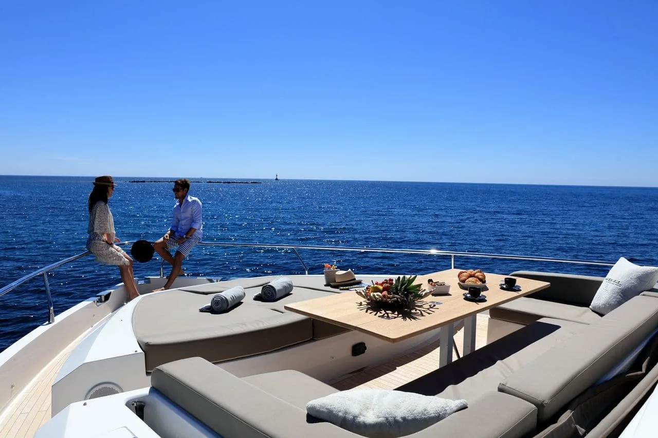 SUMMER BREEZE - photo 9 location yacht Saint-Tropez
