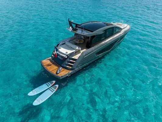 SUNSEEKER PREDATOR 65 - location yacht Saint-Tropez