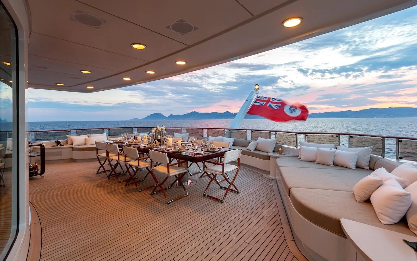 TREEHOUSE - photo 10 location yacht Saint-Tropez